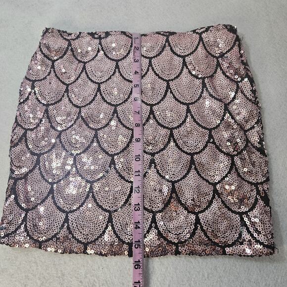 LILY WHITE Sz M Juniors Pink Sequin Skirt with Mermaid Scales Scallop Lined Stre - Picture 2 of 4